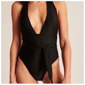 Abercrombie & Fitch Women's XS Bathing Suit One Piece High Cheeky Black Halter